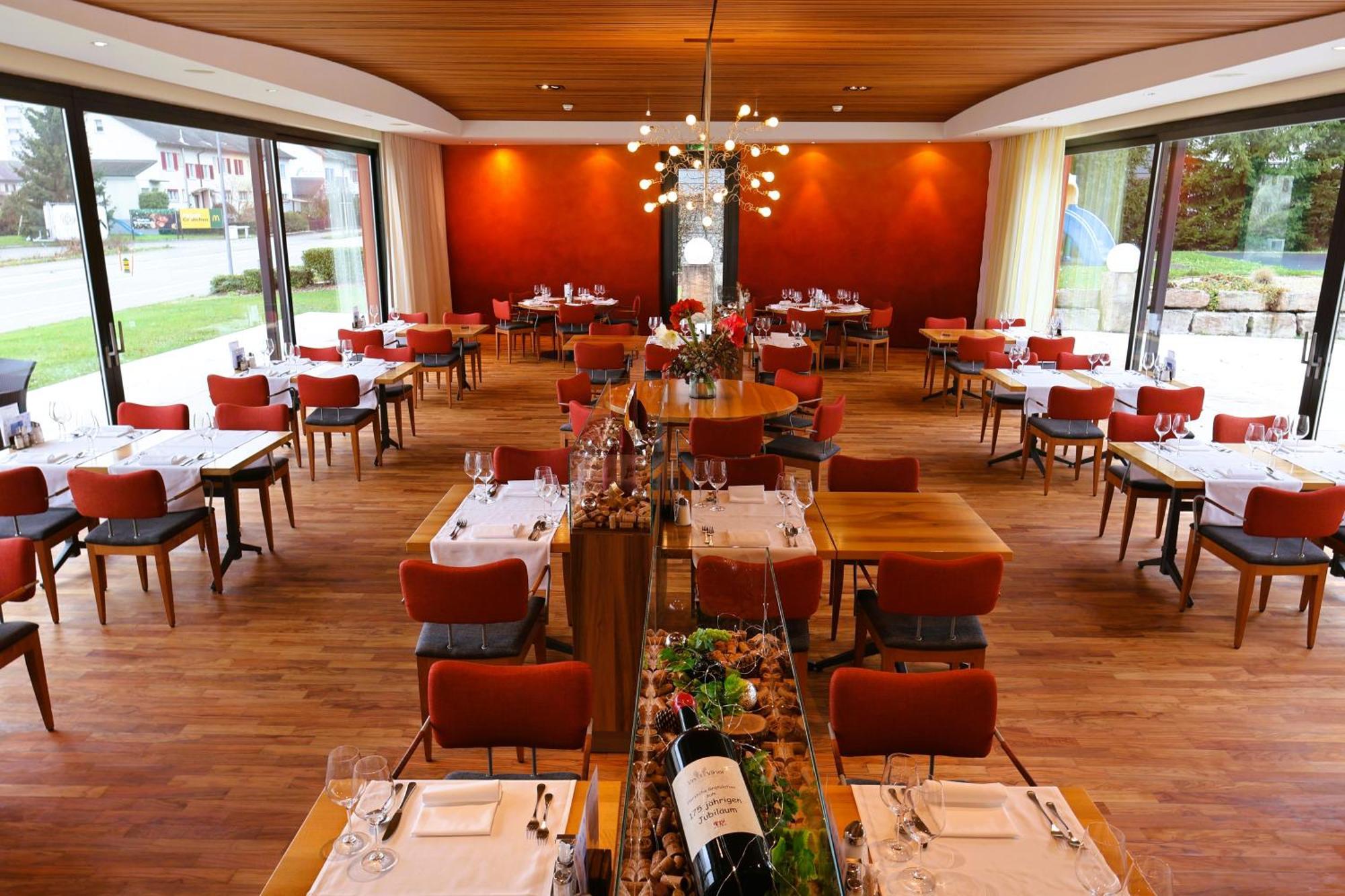 Bettlach Hotel Urs Und Viktor מראה חיצוני תמונה